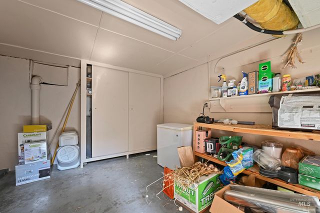 1915 S Montana Ave, Caldwell, ID 83605