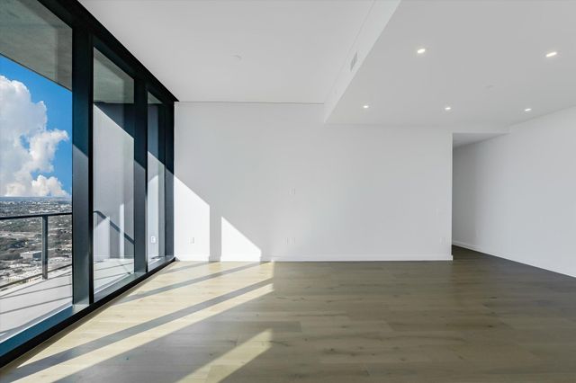 610 Davis ST 5103, Austin, TX 78701