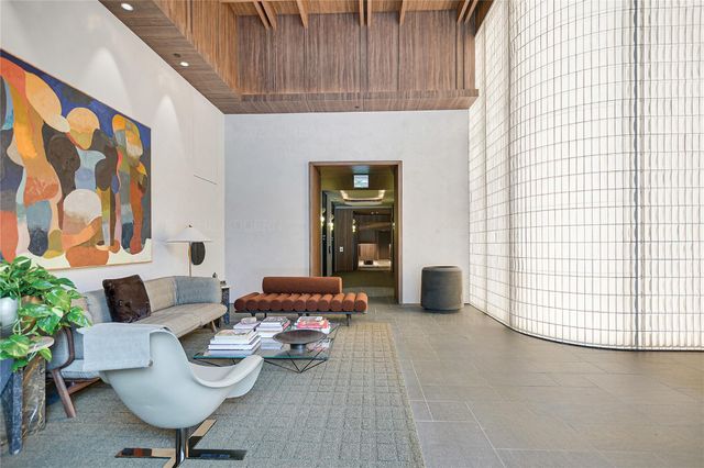 610 Davis ST 5103, Austin, TX 78701