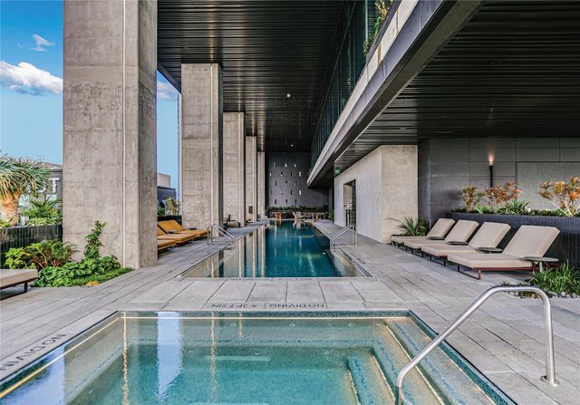 610 Davis ST 5103, Austin, TX 78701
