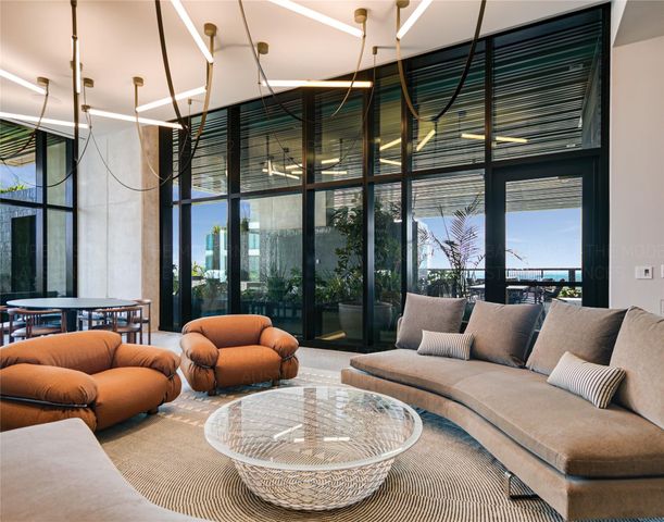 610 Davis ST 5103, Austin, TX 78701