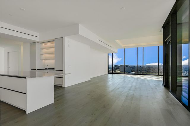 610 Davis ST 5103, Austin, TX 78701