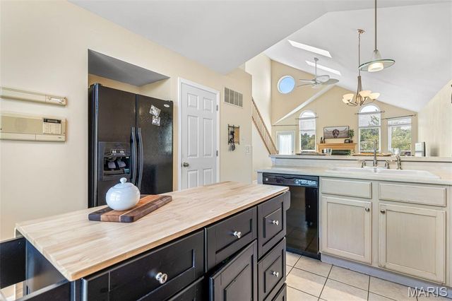 3 Jeremy Court, Arnold, MO 63010