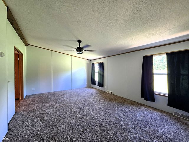 3585 W County Road 450 S, Greencastle, IN 46135