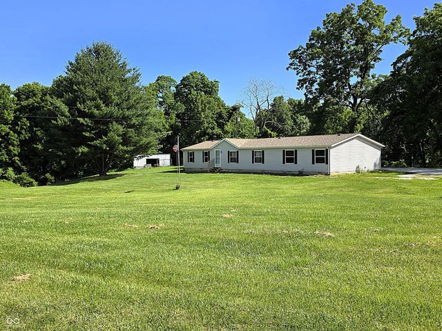3585 W County Road 450 S, Greencastle, IN 46135