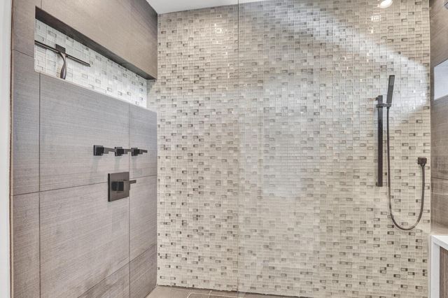 611 NE 12th Terrace 1, Boynton Beach, FL 33435