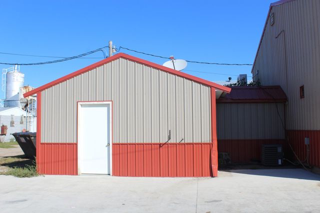 223 6th Street SE, Staples, MN 56479