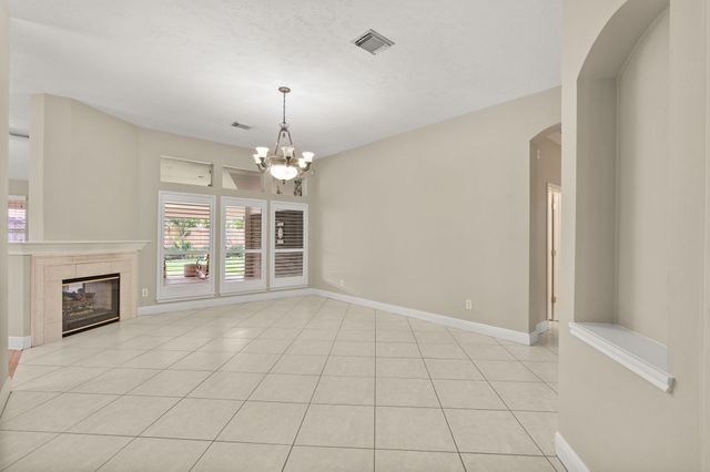 4503 Summer Lakes, Sugar Land, TX 77479