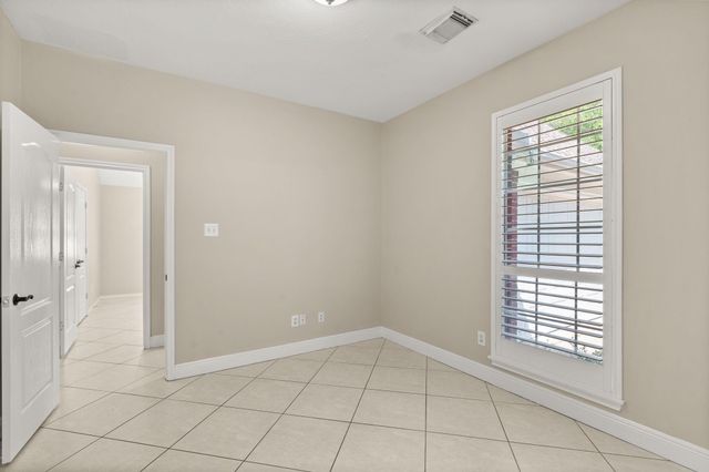 4503 Summer Lakes, Sugar Land, TX 77479