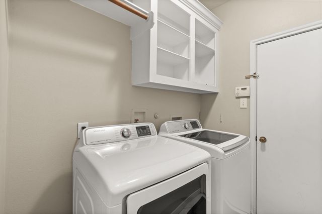 4503 Summer Lakes, Sugar Land, TX 77479