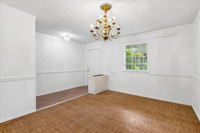 7714 Sterlingshire Street, Houston, TX 77016