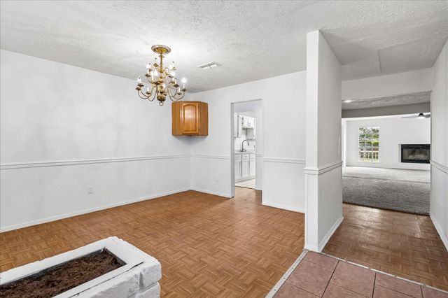 7714 Sterlingshire Street, Houston, TX 77016
