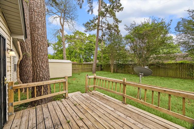7714 Sterlingshire Street, Houston, TX 77016