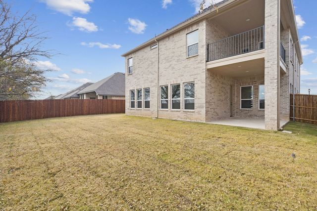 1090 Foxtail Drive, Justin, TX 76247