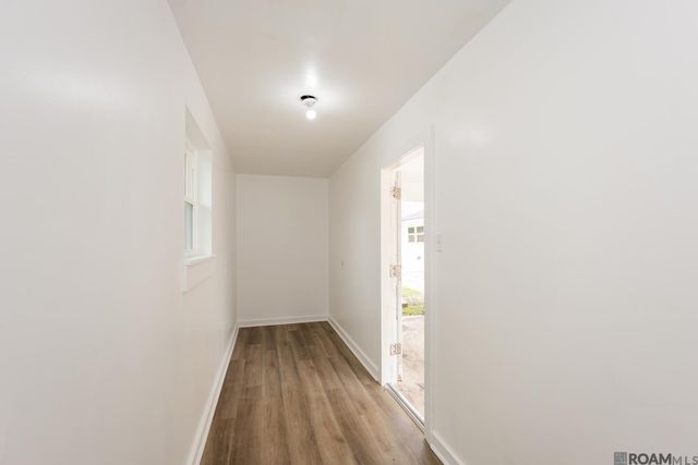 4930 Shadeland Dr, Baton Rouge, LA 70816