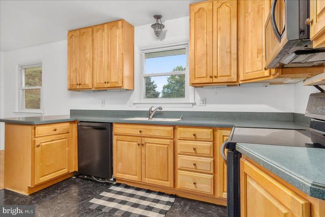 10602 OAKTREE CIR, Williamsport, MD 21795