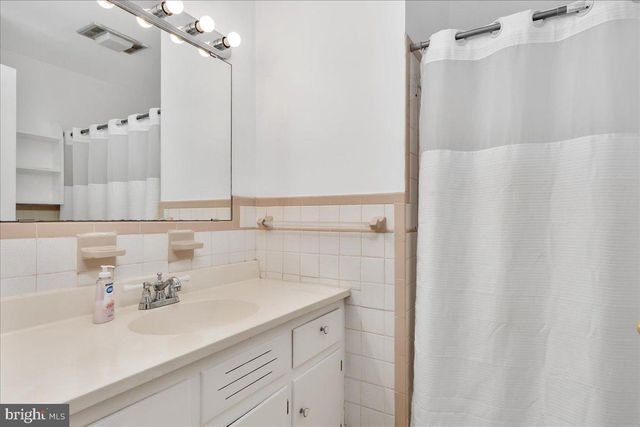 10602 OAKTREE CIR, Williamsport, MD 21795