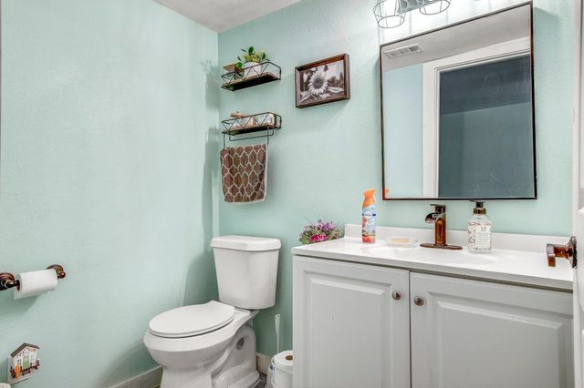 232 Campbell ST, Seguin, TX 78155