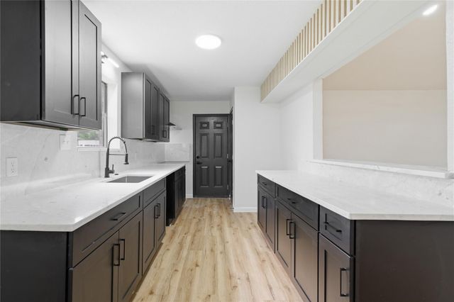9947 Sagebud Lane, Houston, TX 77089