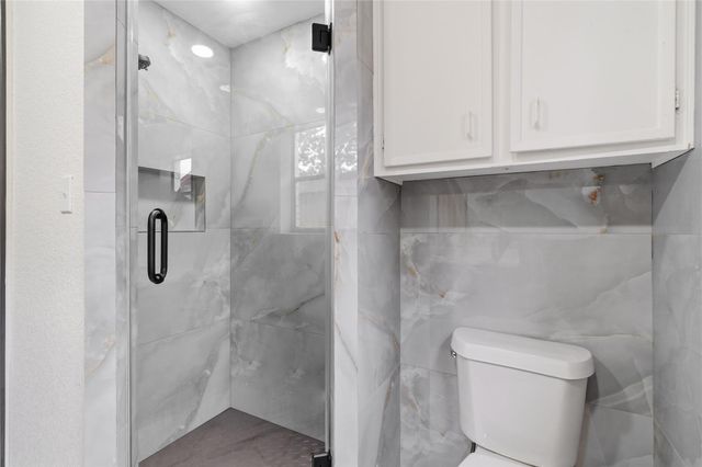 9947 Sagebud Lane, Houston, TX 77089