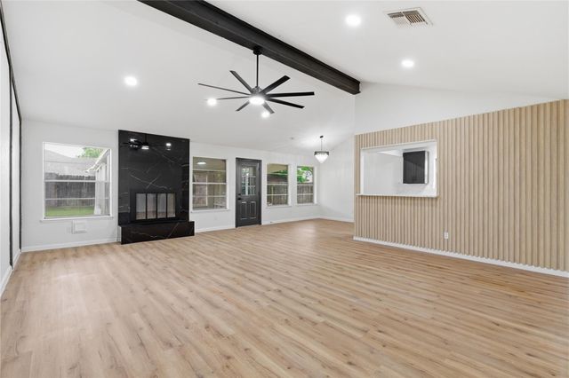 9947 Sagebud Lane, Houston, TX 77089