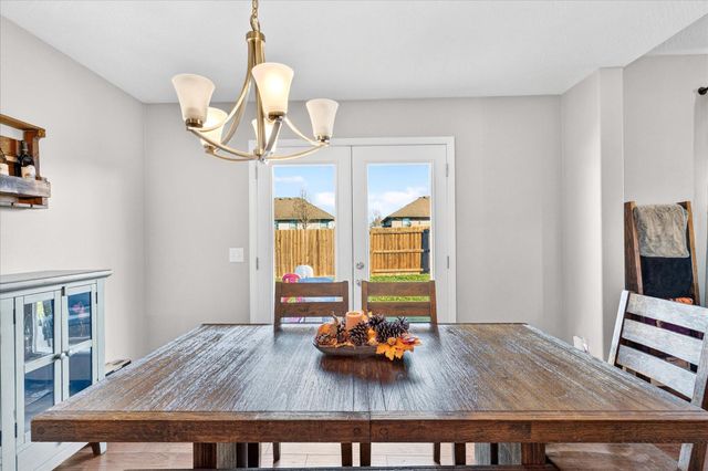 1926 N Brookhollow Drive, Nixa, MO 65714