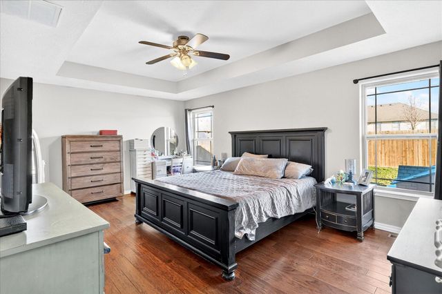 1926 N Brookhollow Drive, Nixa, MO 65714