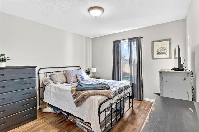 1926 N Brookhollow Drive, Nixa, MO 65714