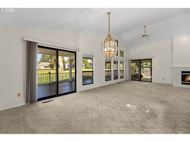 2816 Se 153RD Ave, Vancouver, WA 98683