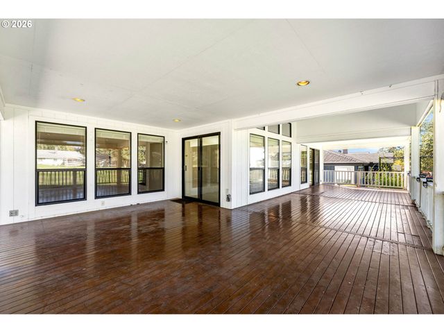 2816 Se 153RD Ave, Vancouver, WA 98683