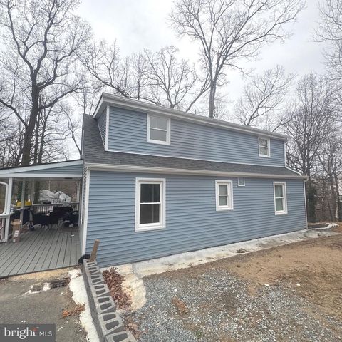 3170 OAKMONT AVE, Triangle, VA 22172