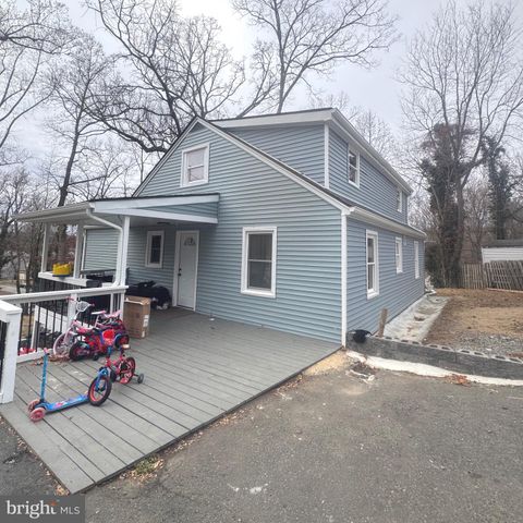 3170 OAKMONT AVE, Triangle, VA 22172