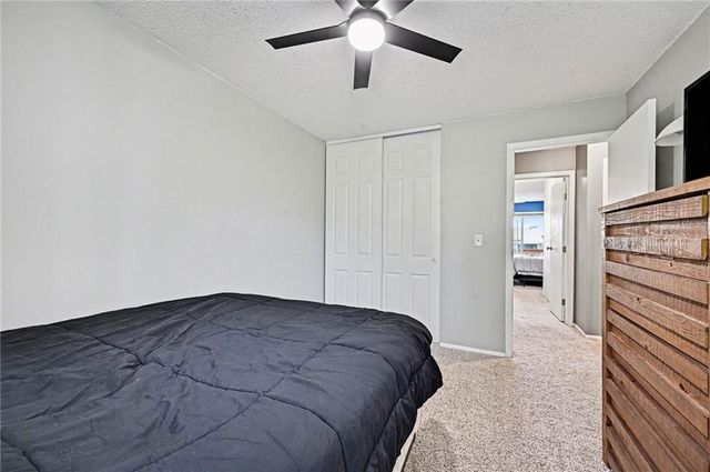 14064 W 88th Street, Lenexa, KS 66215