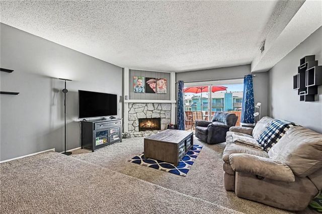 14064 W 88th Street, Lenexa, KS 66215