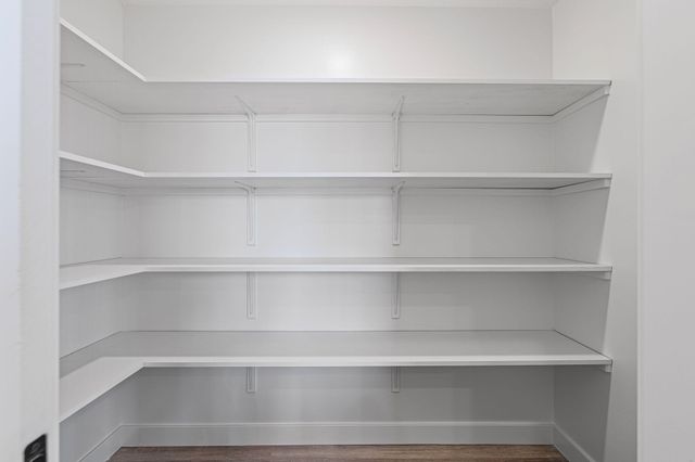 2360 N FEDERAL DR, Columbia, MO 65202