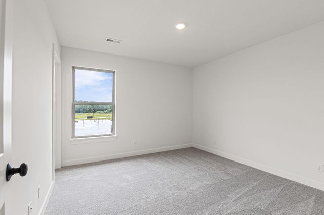 2360 N FEDERAL DR, Columbia, MO 65202