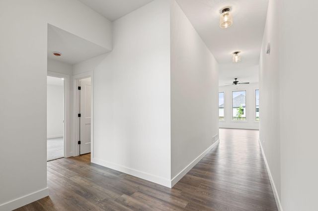 2360 N FEDERAL DR, Columbia, MO 65202