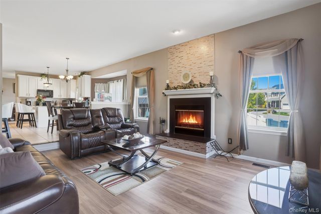 2657 Liberty Ridge, New Windsor, NY 12553