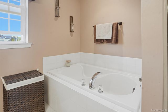 2657 Liberty Ridge, New Windsor, NY 12553