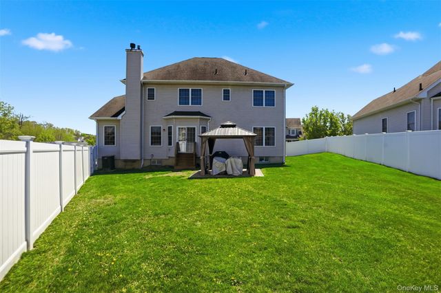 2657 Liberty Ridge, New Windsor, NY 12553