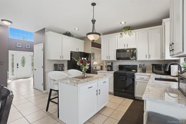 2657 Liberty Ridge, New Windsor, NY 12553