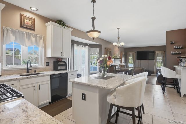 2657 Liberty Ridge, New Windsor, NY 12553
