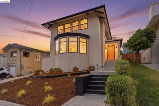 714 Walavista Ave, Oakland, CA 94610