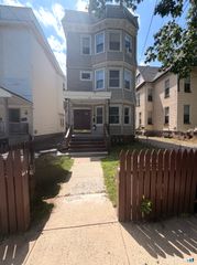 310 Howard Avenue 1, New Haven, CT 06519