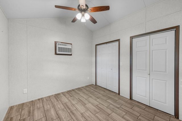 19213 Ramsey Road, Crosby, TX 77532