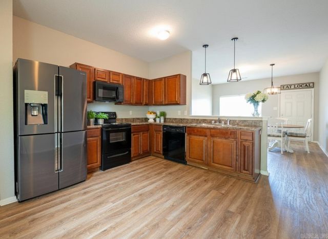 7024 Pearl Valley Cove, Shannon Hills, AR 72002