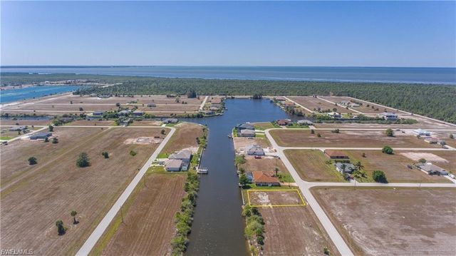 4110 NW 39th LN, Cape Coral, FL 33993