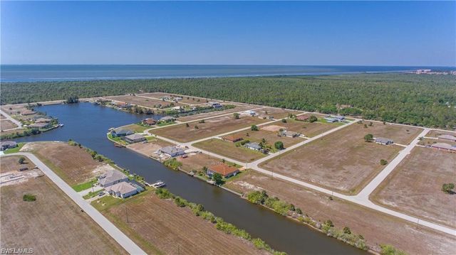 4110 NW 39th LN, Cape Coral, FL 33993