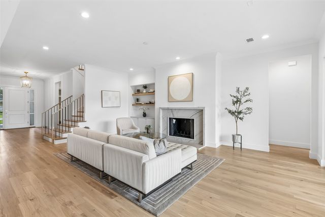 7225 Lehigh Dr, Dallas, TX 75214