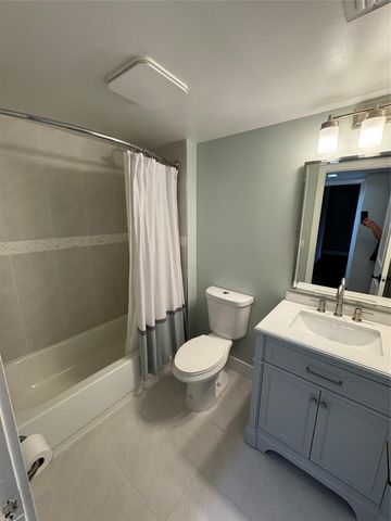 7741 La Mirada Drive, Boca Raton, FL 33433